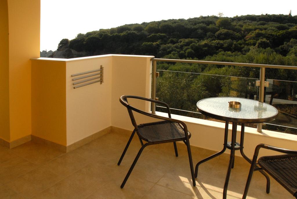 Orizontas Residencies Aparthotel Kastrosikia